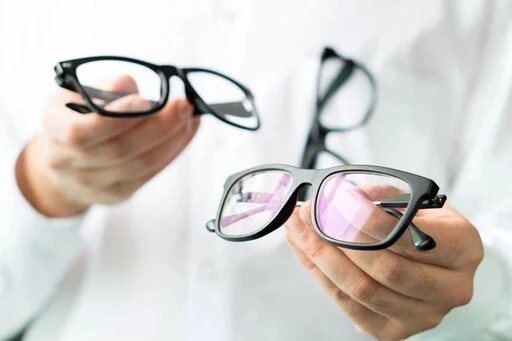 RECOGER GAFAS